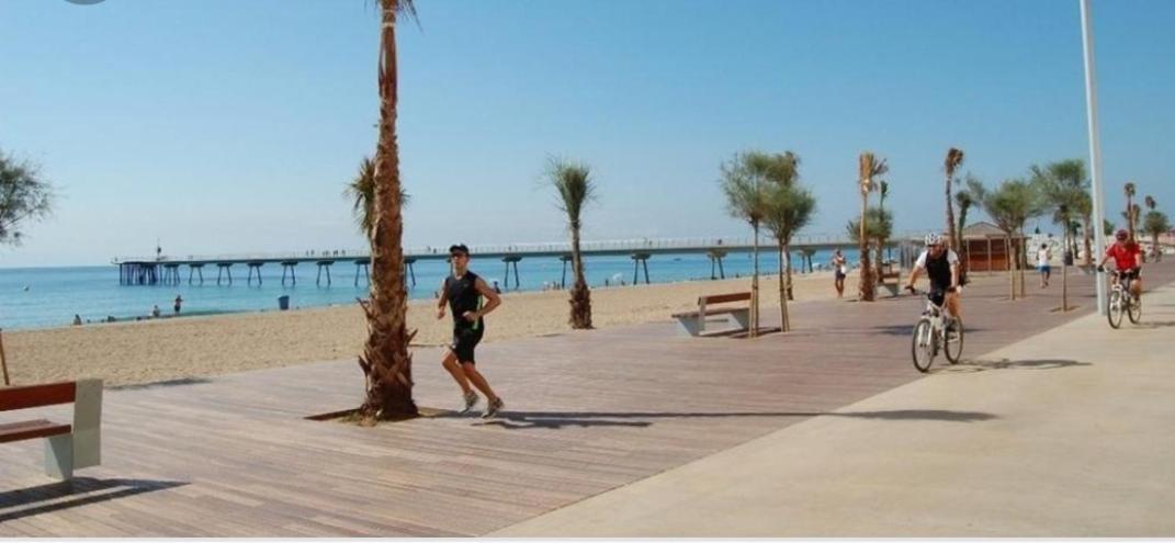 Habitacion A 15 Minutos De Barcelona Badalona Eksteriør billede