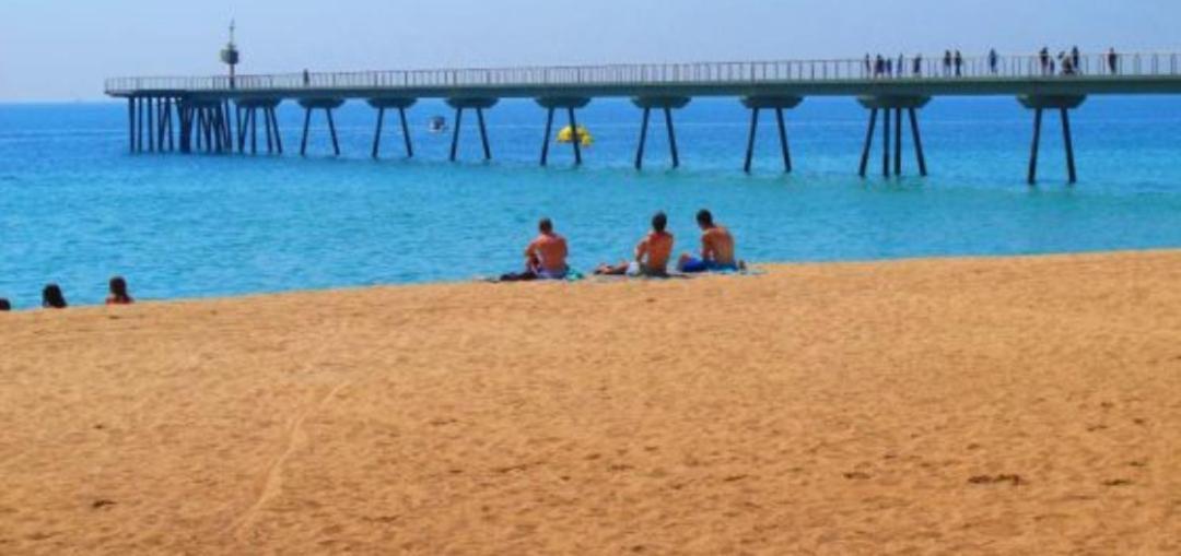 Habitacion A 15 Minutos De Barcelona Badalona Eksteriør billede